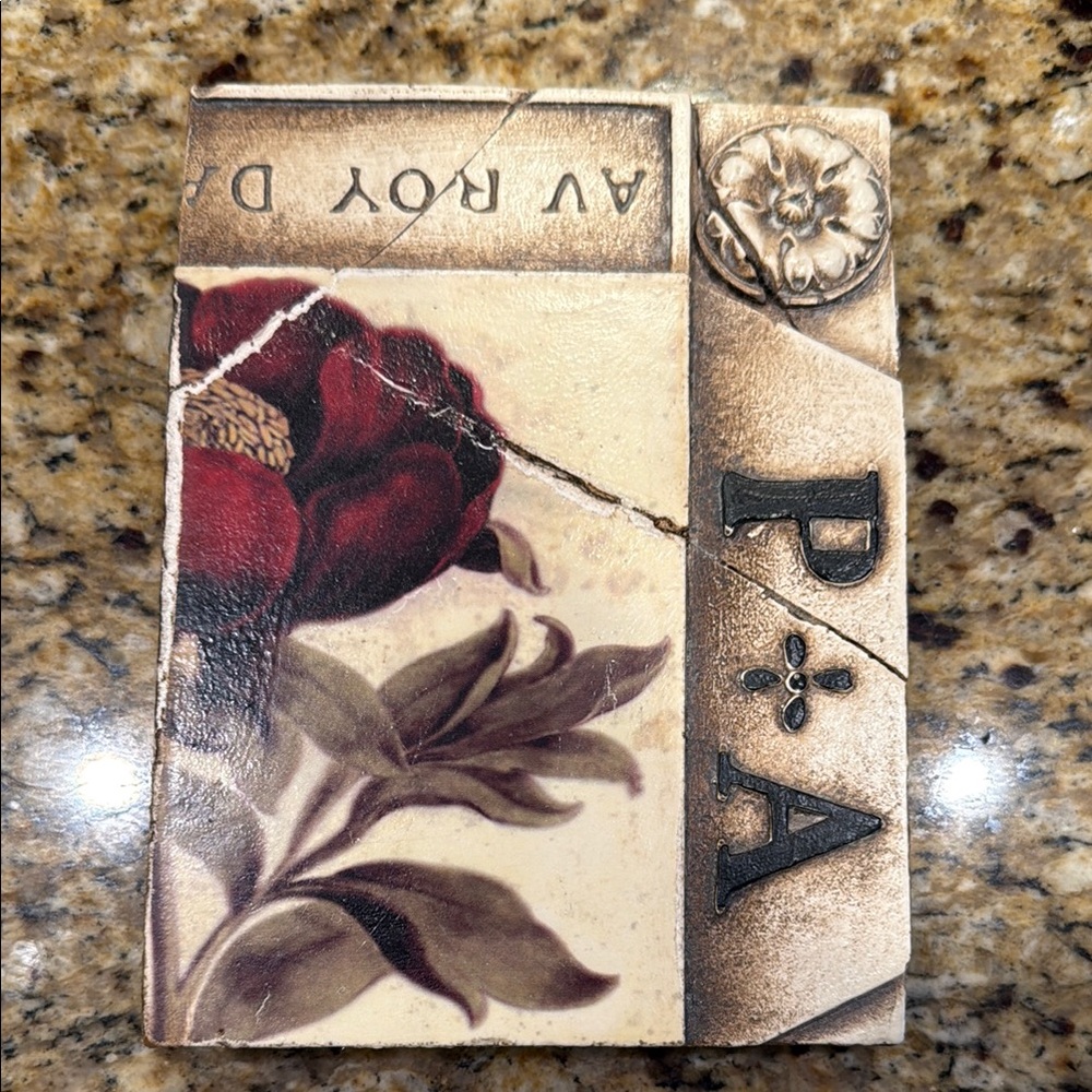 NEW SID DICKENS ROSES